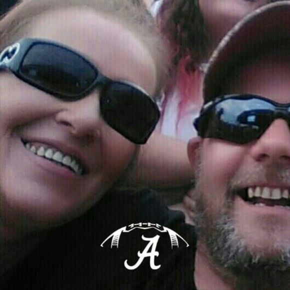 Meet your Posher, Loretta - Picture 1 of 1